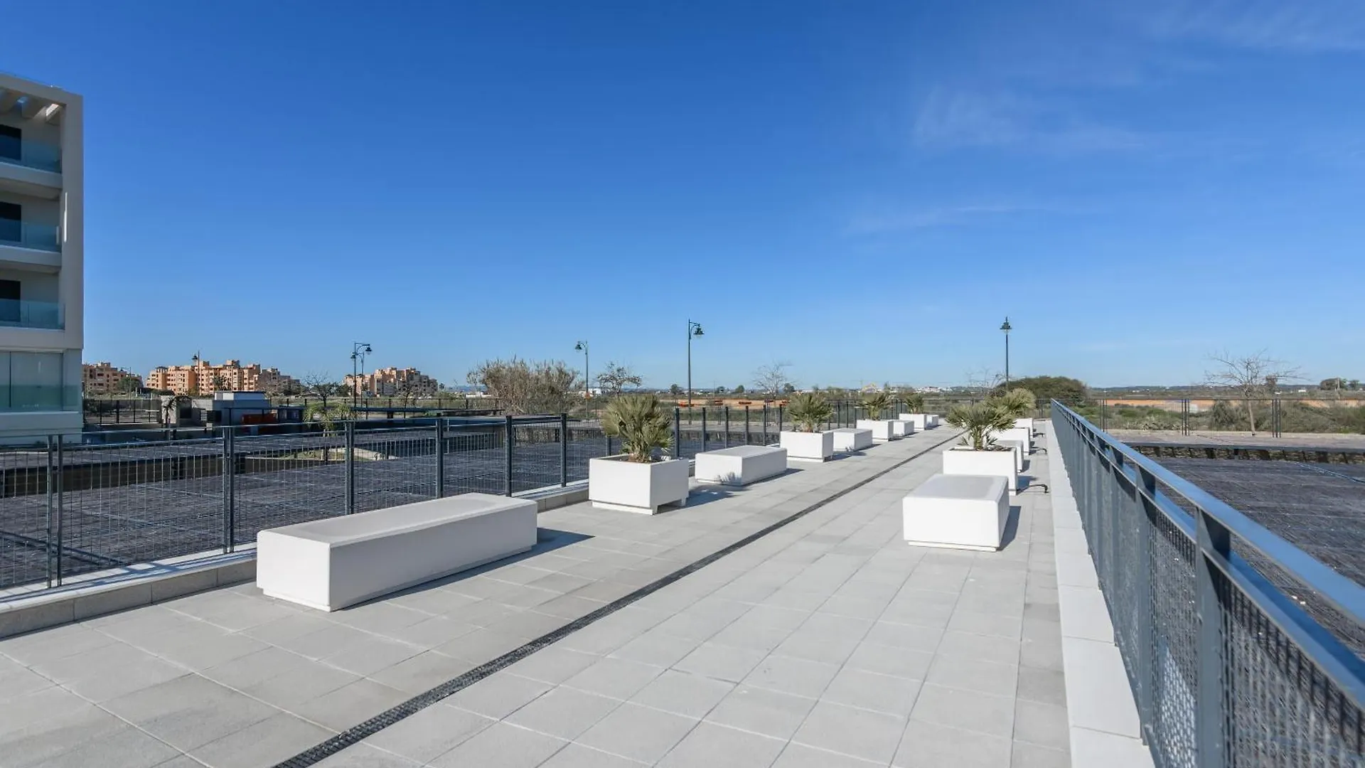 Apartment Los Camaleones By H - Playa De Los Haraganes Hlhc1203P17 Isla Canela Spain